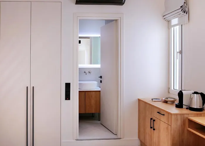 Casina Spianada, Old Town